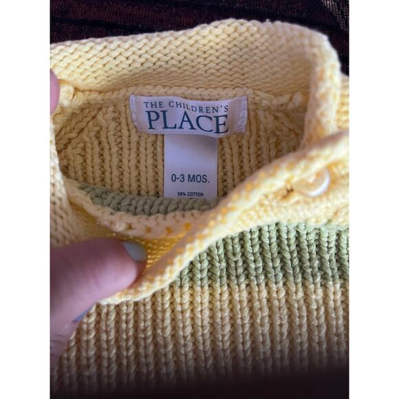 Children's Place Fall Sweater - Picture 4 of 5